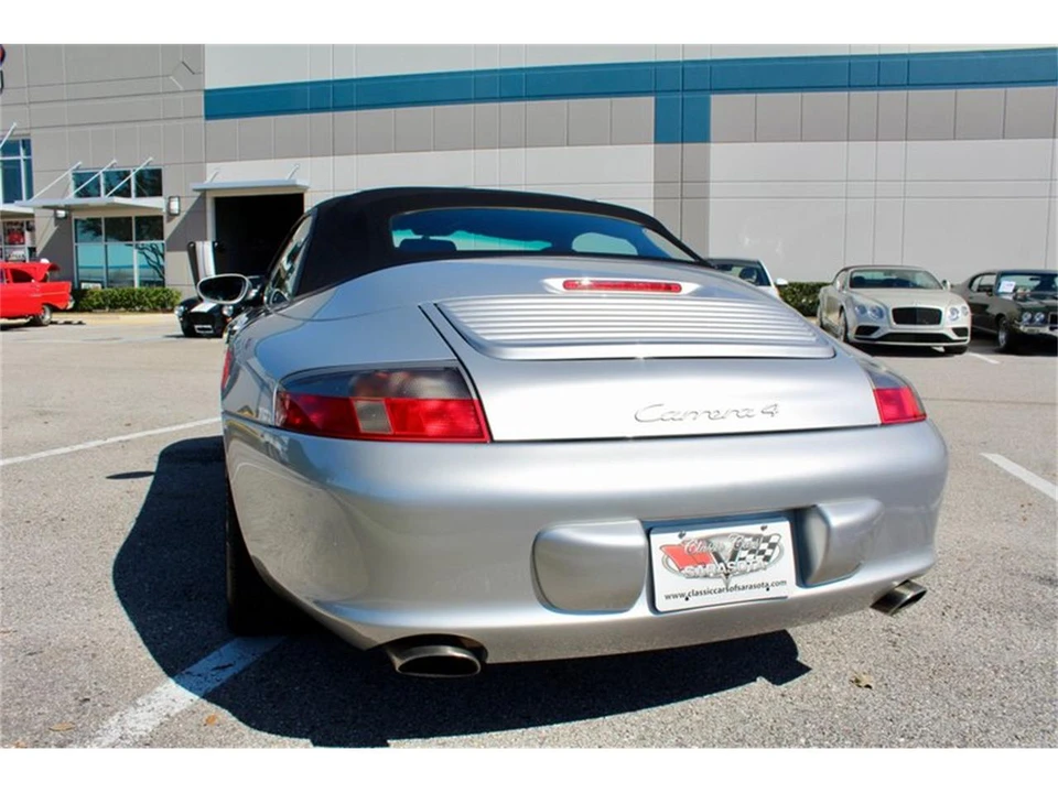 2003 Porsche 996 Carrera - Image 13 of 31