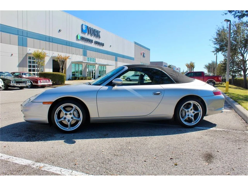 2003 Porsche 996 Carrera - Image 10 of 31