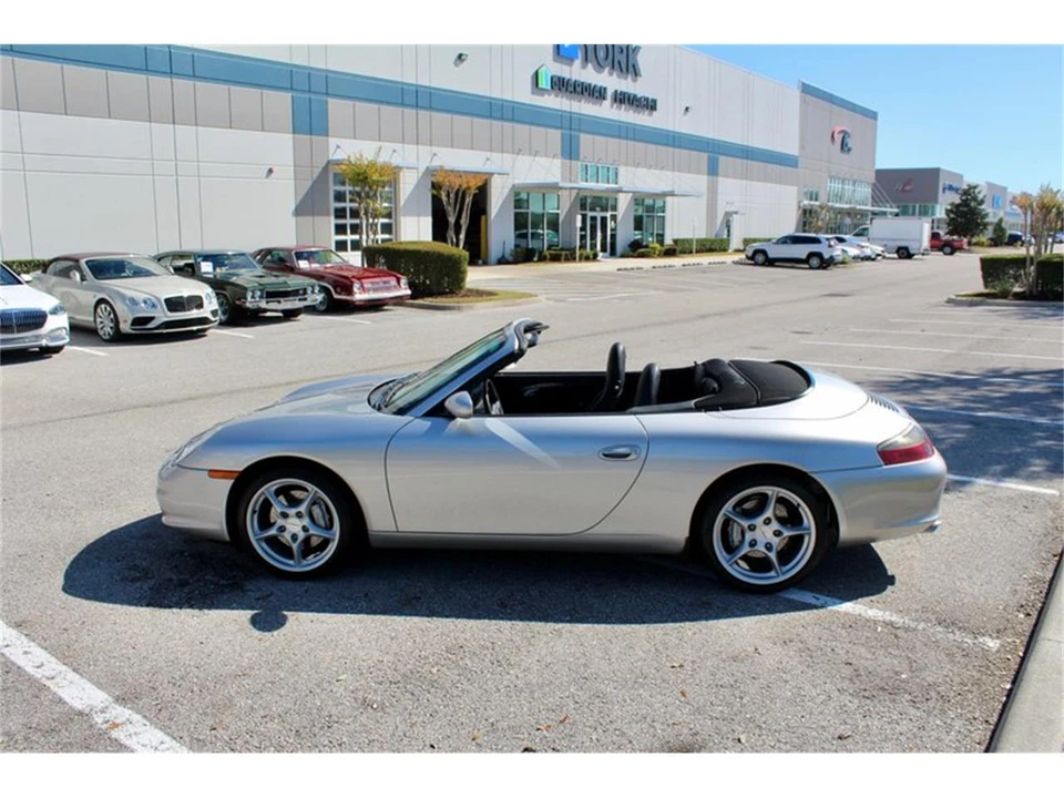 2003 Porsche 996 Carrera - Image 28 of 31