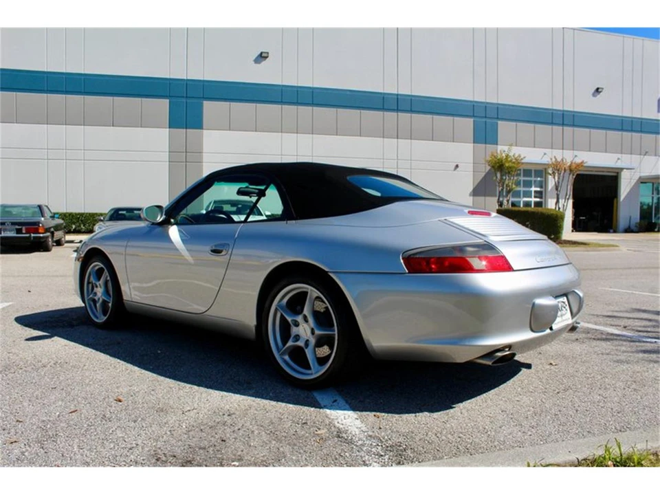 2003 Porsche 996 Carrera - Image 12 of 31