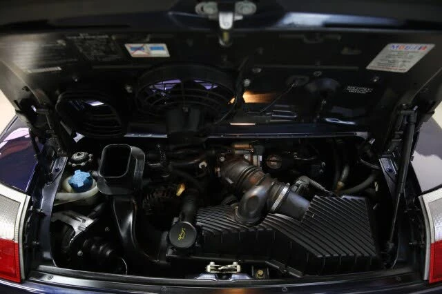 2003 Porsche 996 Carrera - Image 8 of 31