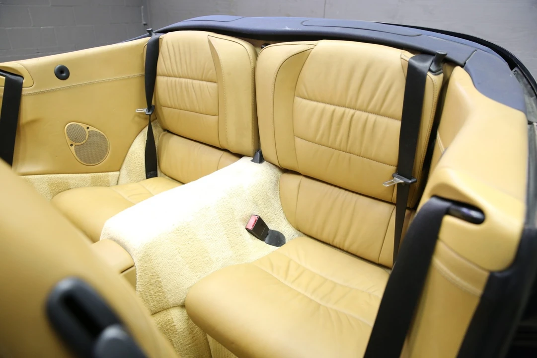 2003 Porsche 996 Carrera - Image 12 of 31