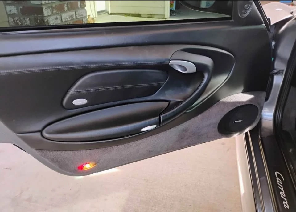 2003 Porsche 911 - Image 16 of 16