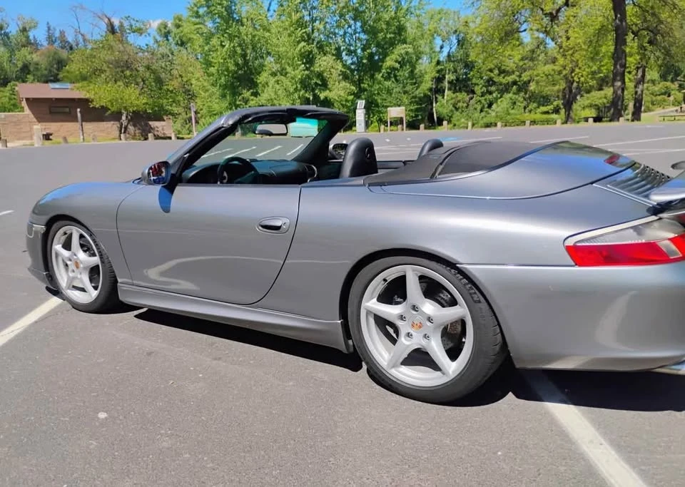 2003 Porsche 911 - Image 4 of 16
