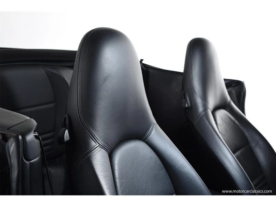 2003 Porsche 996 Carrera - Image 25 of 31