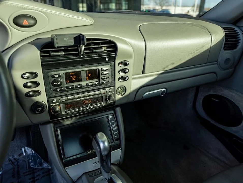 2003 Porsche 996 Carrera - Image 13 of 19