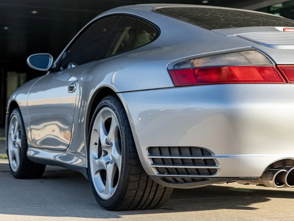 2003 Porsche 996 Carrera - Image 6 of 19