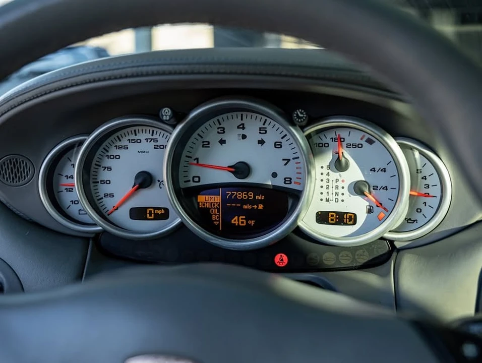 2003 Porsche 996 Carrera - Image 12 of 19
