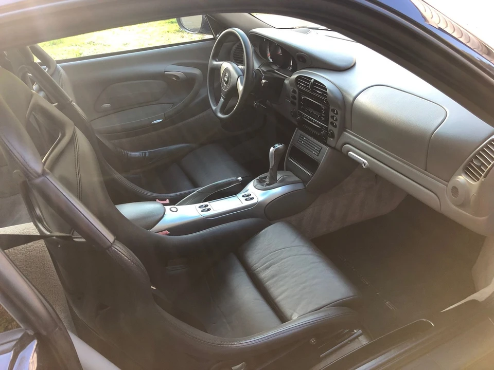 2003 Porsche 996 Carrera - Image 13 of 31
