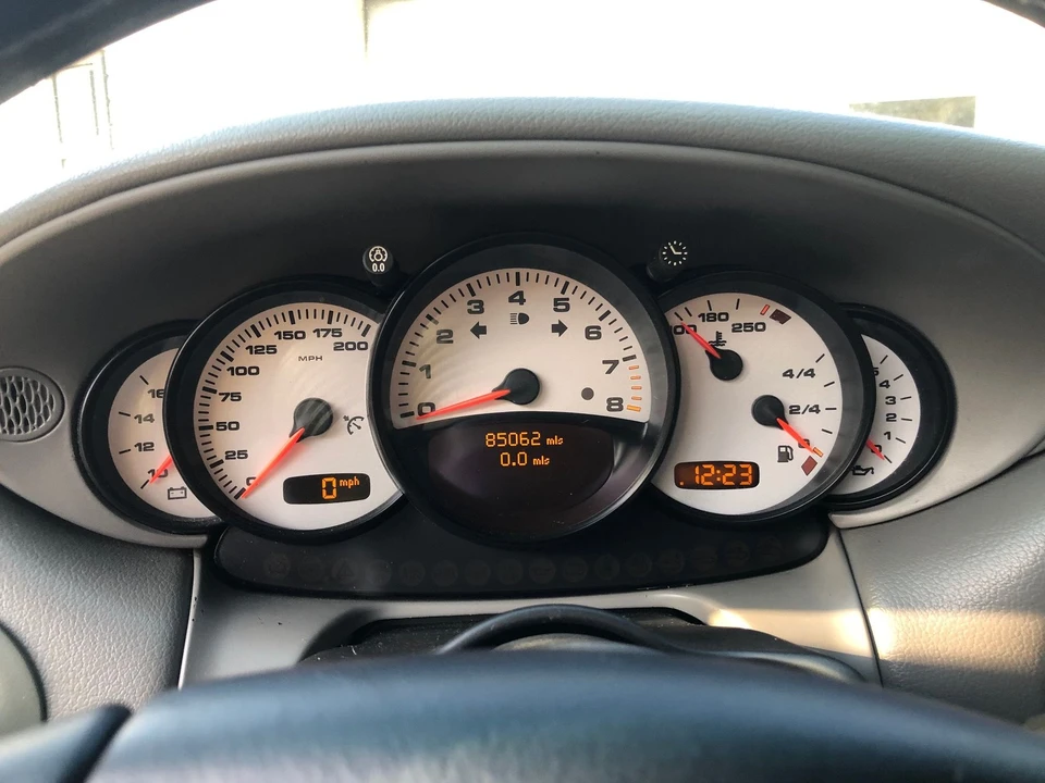 2003 Porsche 996 Carrera - Image 27 of 31