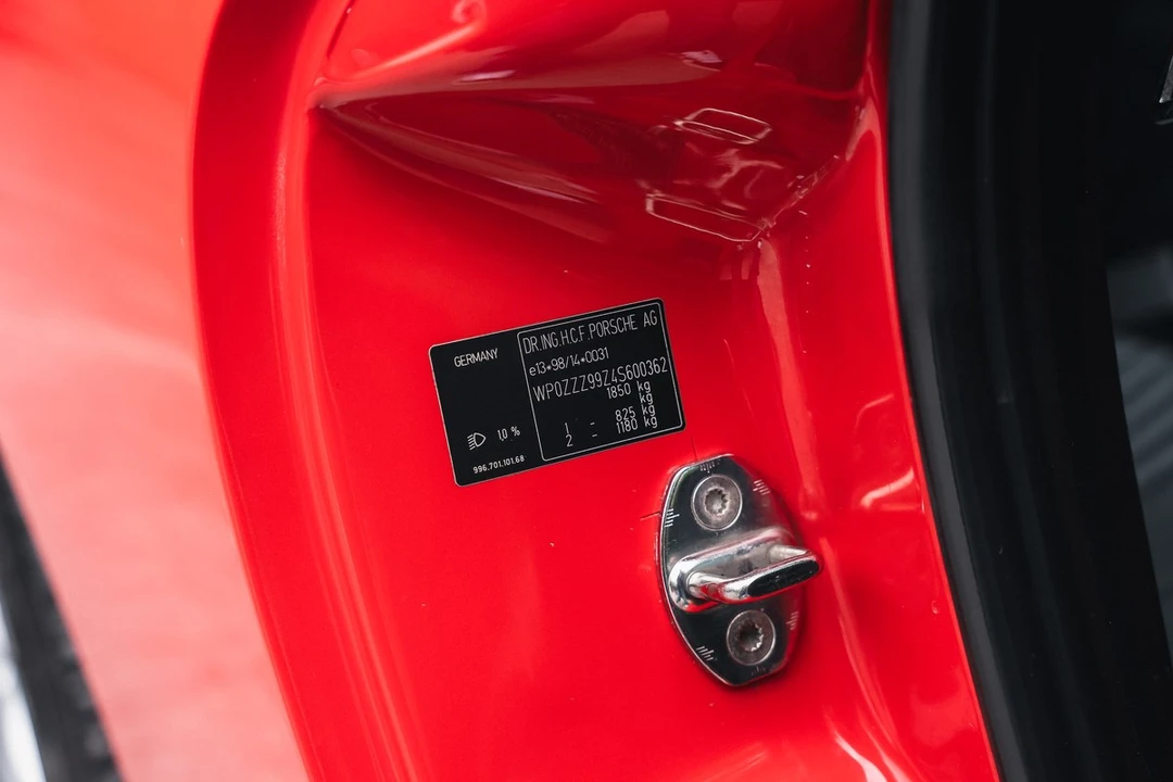 2003 Porsche 996 Carrera 4 - Image 30 of 30