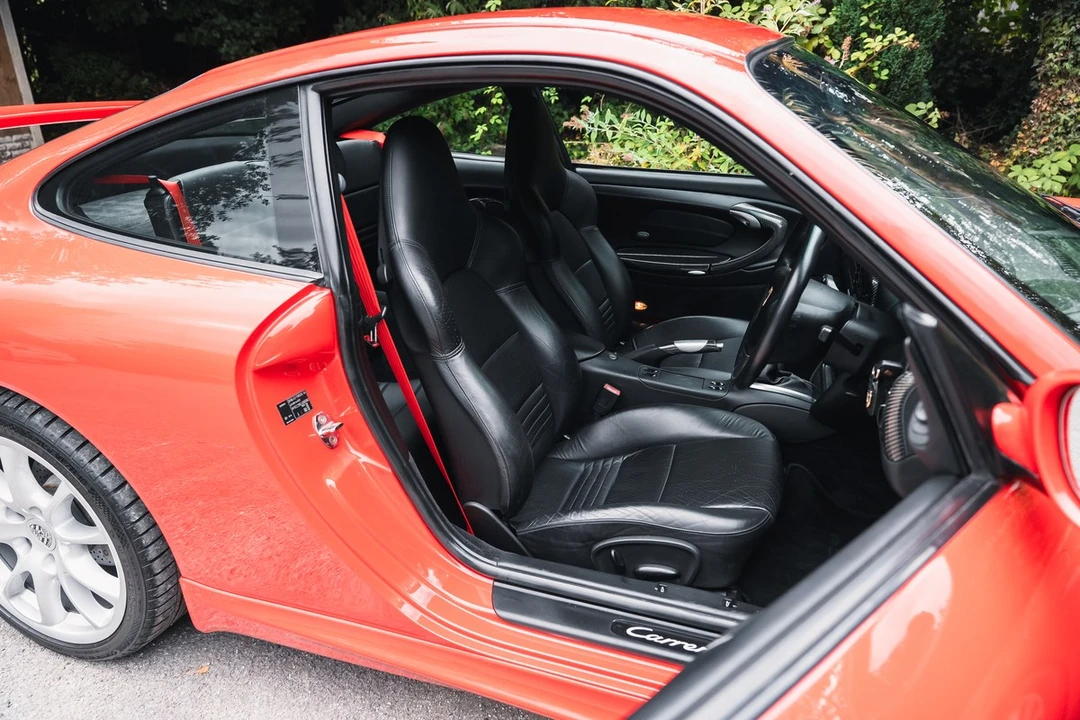 2003 Porsche 996 Carrera 4 - Image 27 of 30