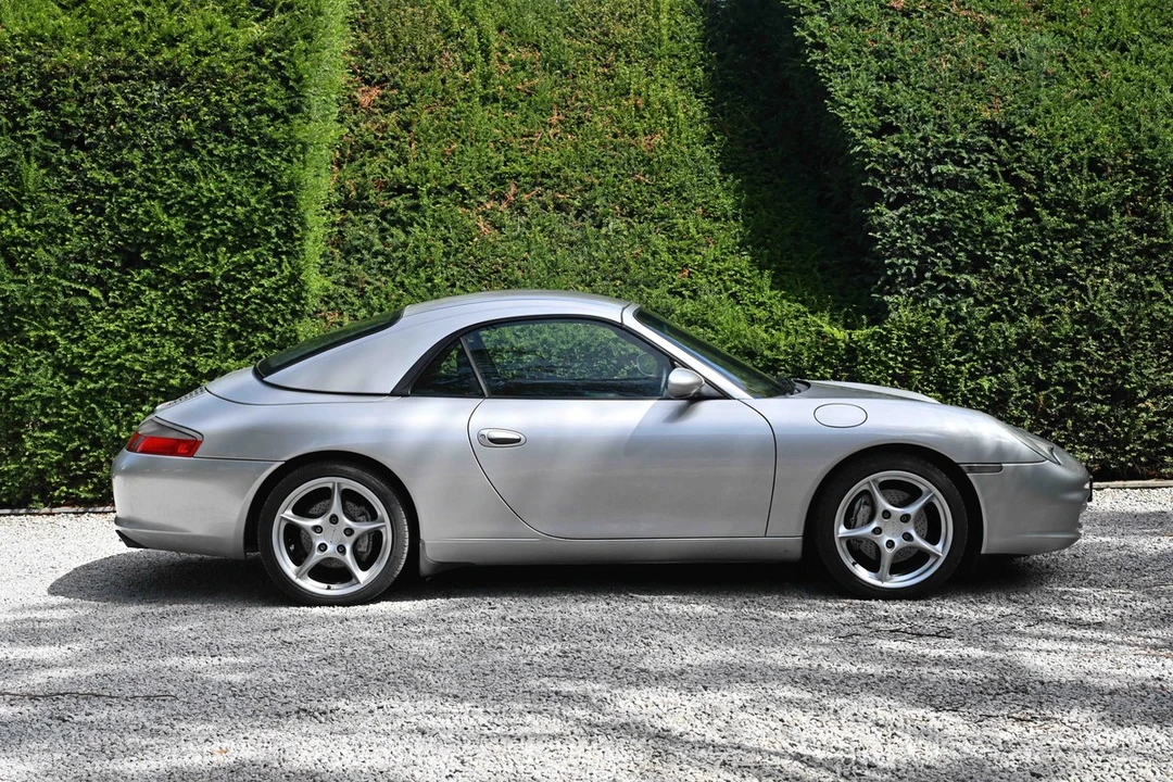 2003 Porsche 996 Carrera 4 - Image 16 of 30