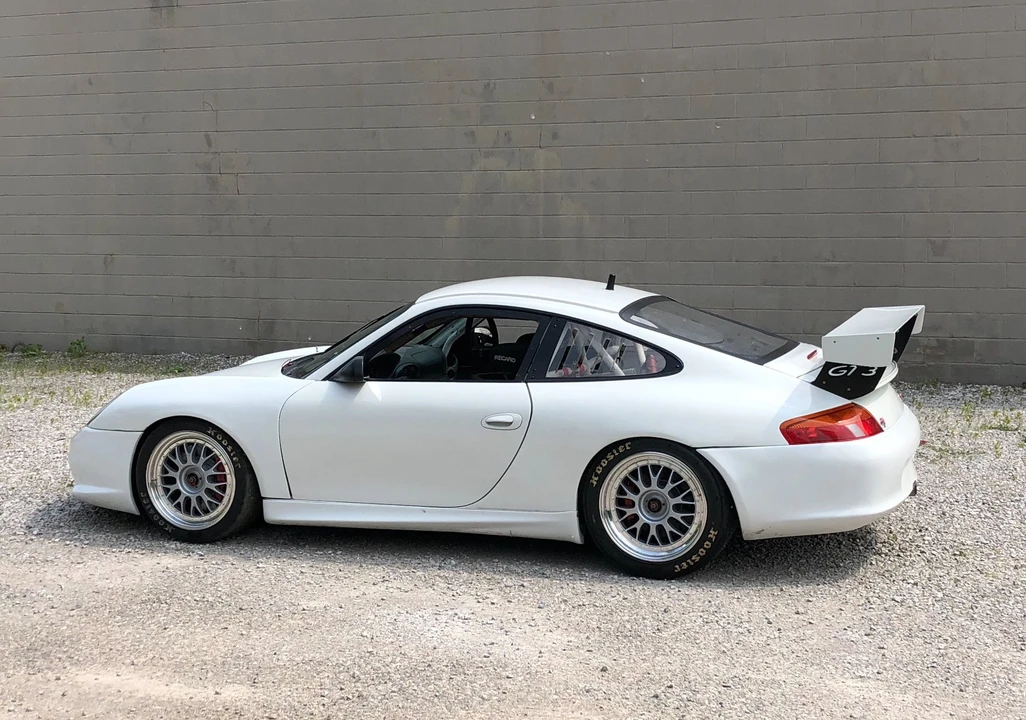 2003 Porsche 996 GT3 - Image 3 of 27