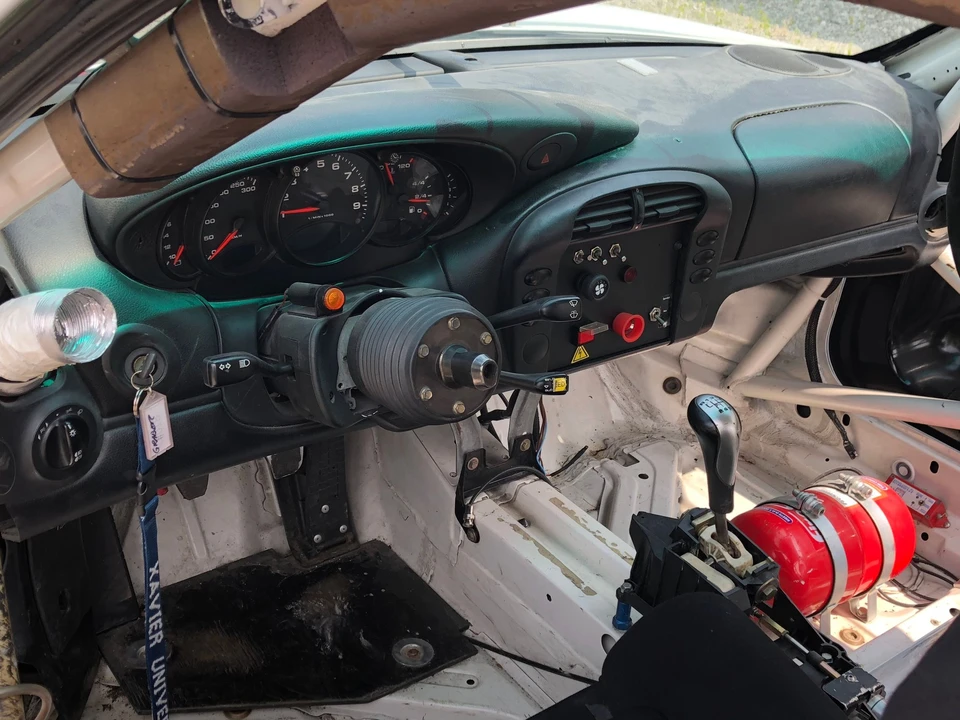 2003 Porsche 996 GT3 - Image 18 of 27