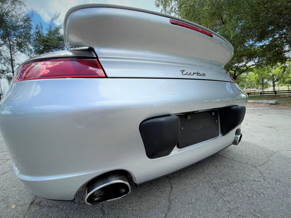 2003 Porsche 996 Turbo - Image 14 of 28