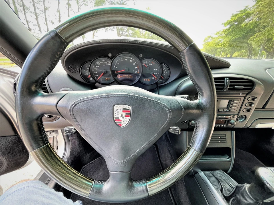 2003 Porsche 996 Turbo - Image 17 of 28