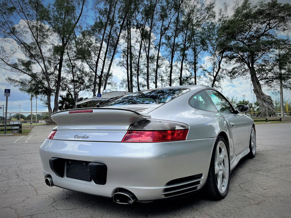 2003 Porsche 996 Turbo - Image 8 of 28