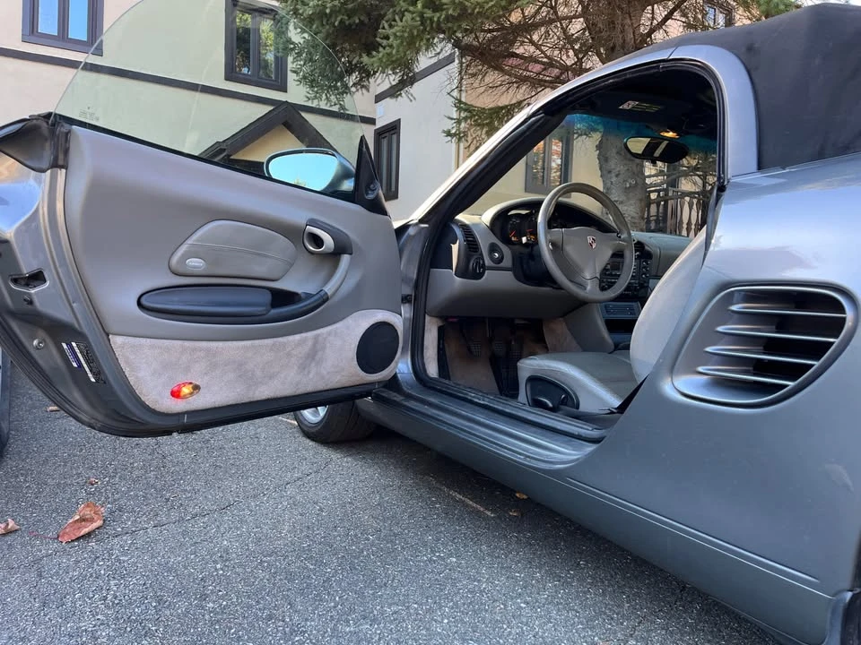 2003 Porsche 986 Boxster - Image 16 of 20