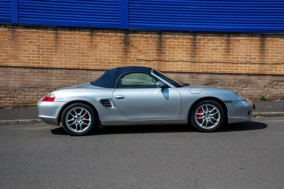 2003 Porsche 986 Boxster S - Image 16 of 30
