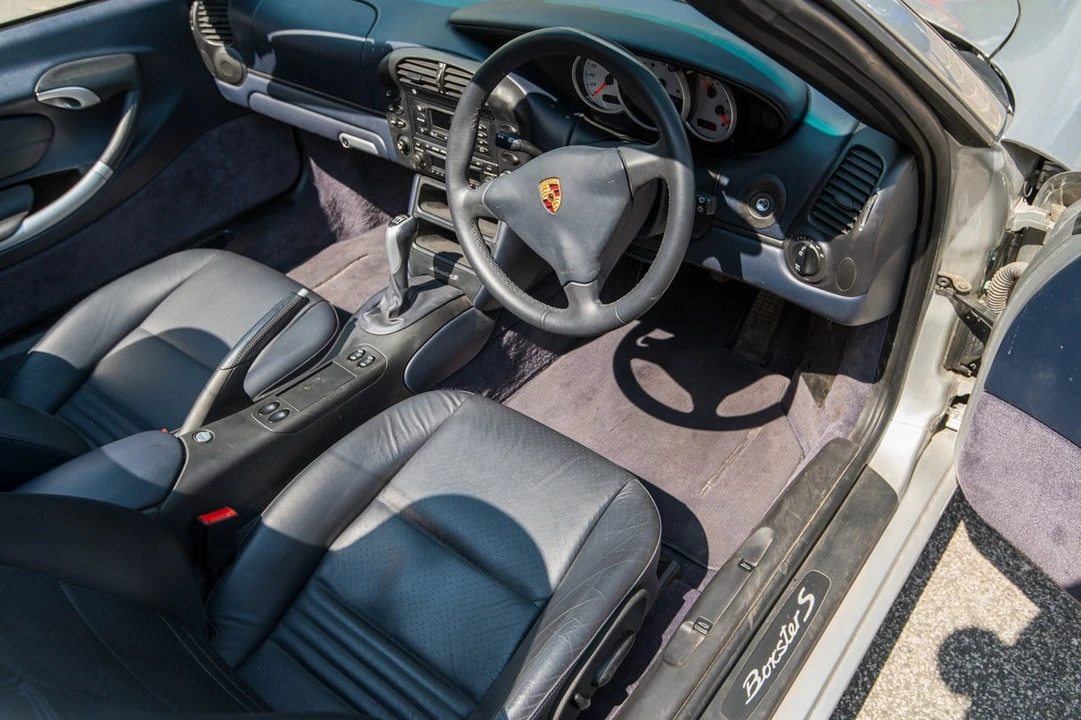 2003 Porsche 986 Boxster S - Image 24 of 30