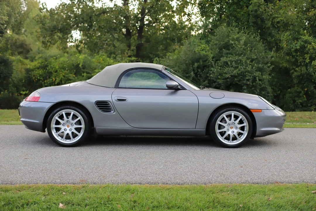 2003 Porsche 986 Boxster - Image 17 of 31