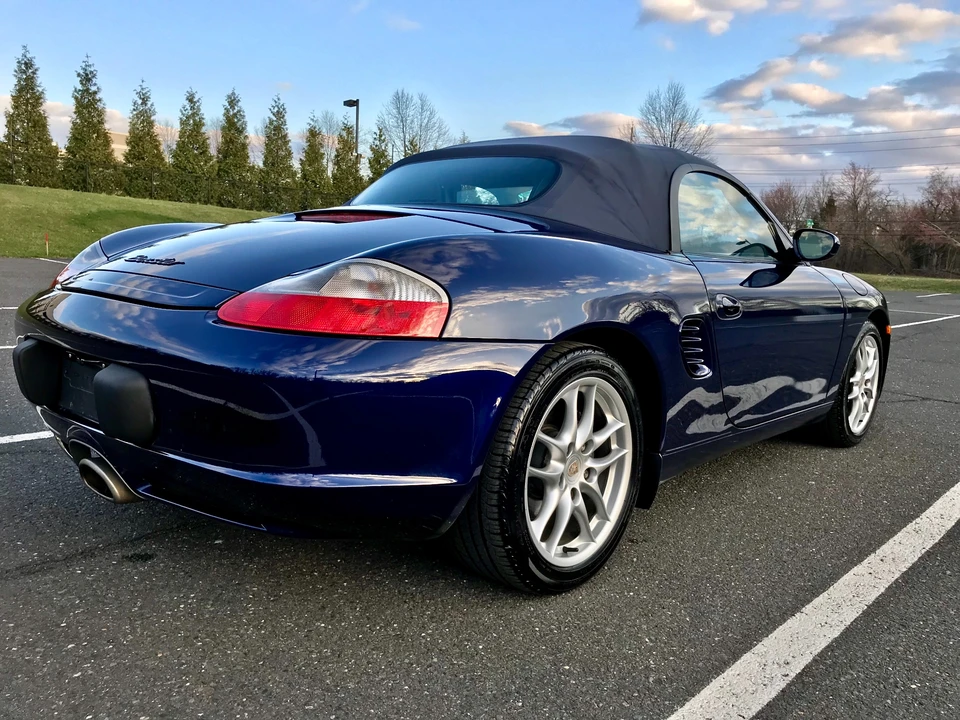 2003 Porsche 986 Boxster - Image 24 of 31
