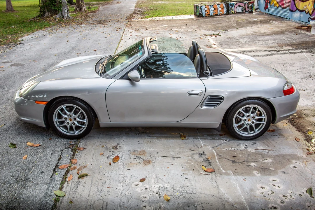 2003 Porsche 986 Boxster - Image 18 of 31