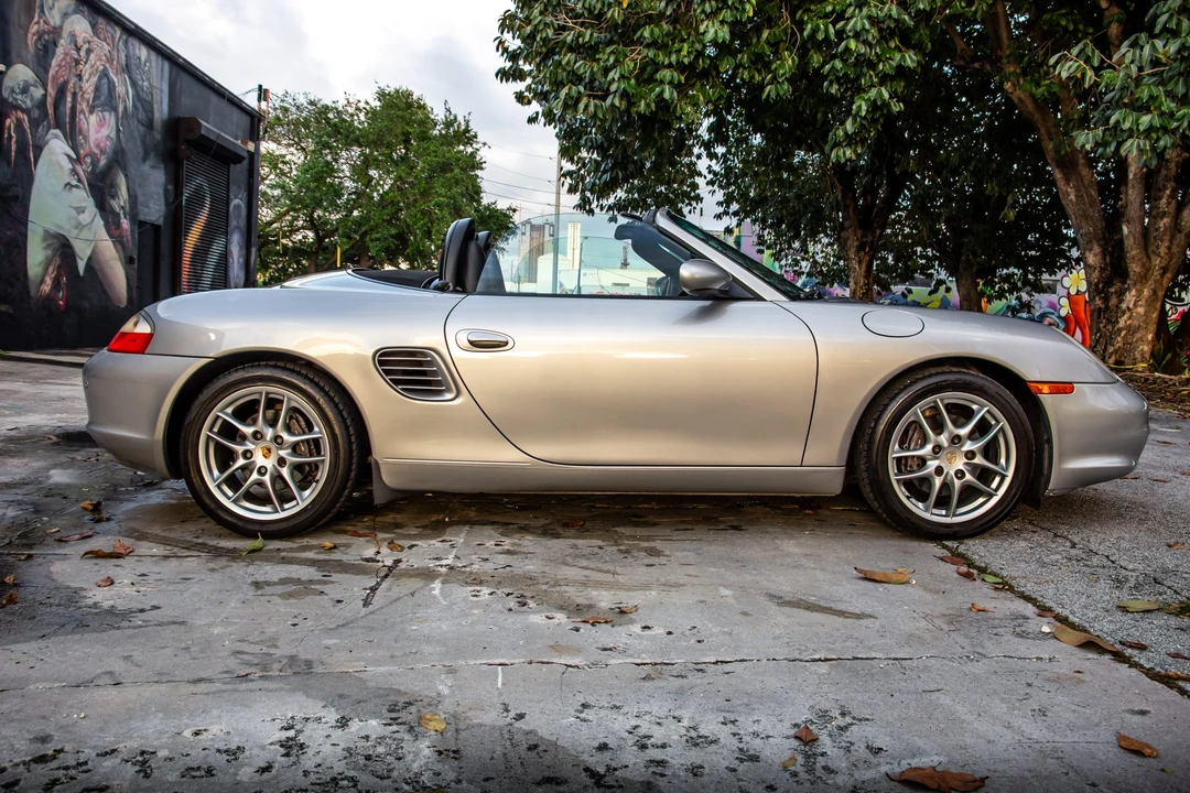 2003 Porsche 986 Boxster - Image 10 of 31