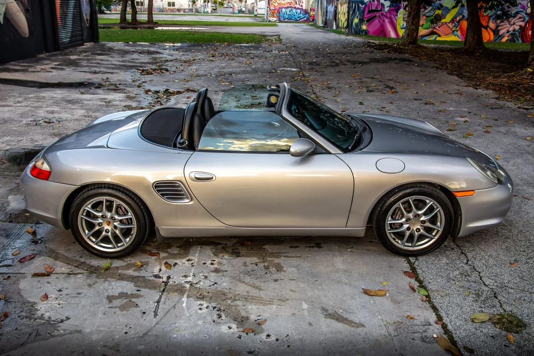 2003 Porsche 986 Boxster - Image 11 of 31