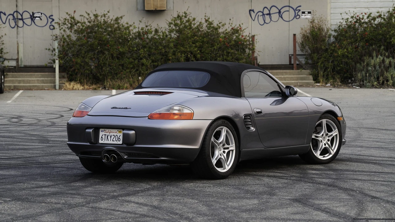2003 Porsche 986 Boxster - Image 25 of 31