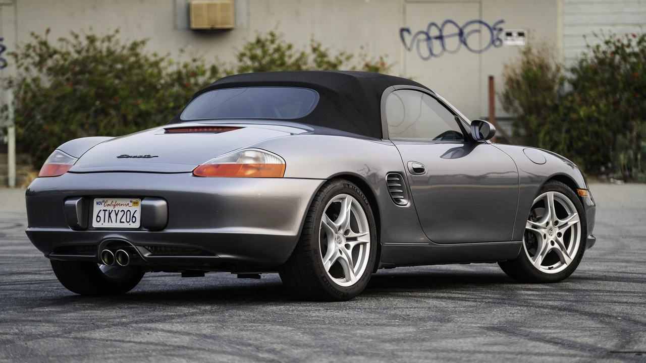 2003 Porsche 986 Boxster - Image 23 of 31