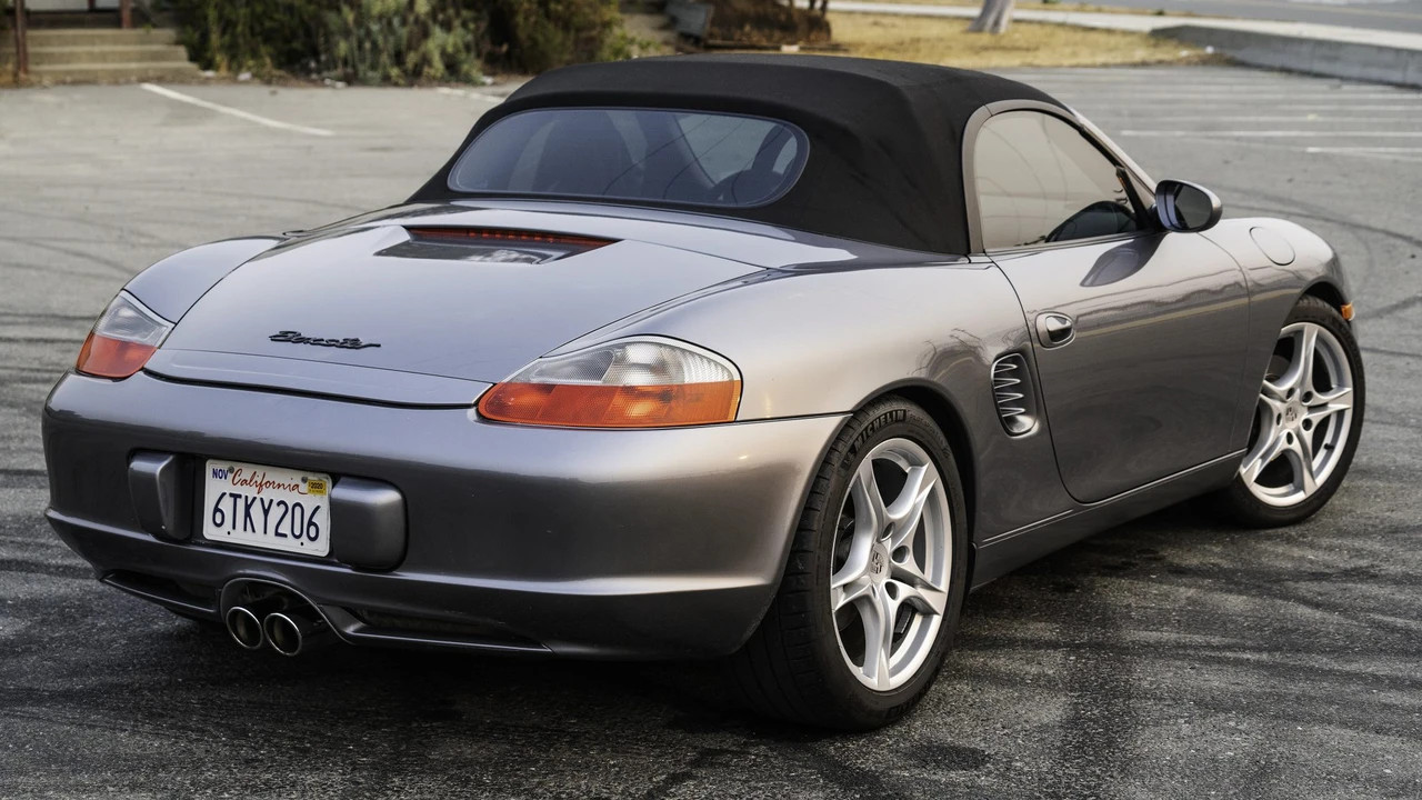 2003 Porsche 986 Boxster - Image 18 of 31