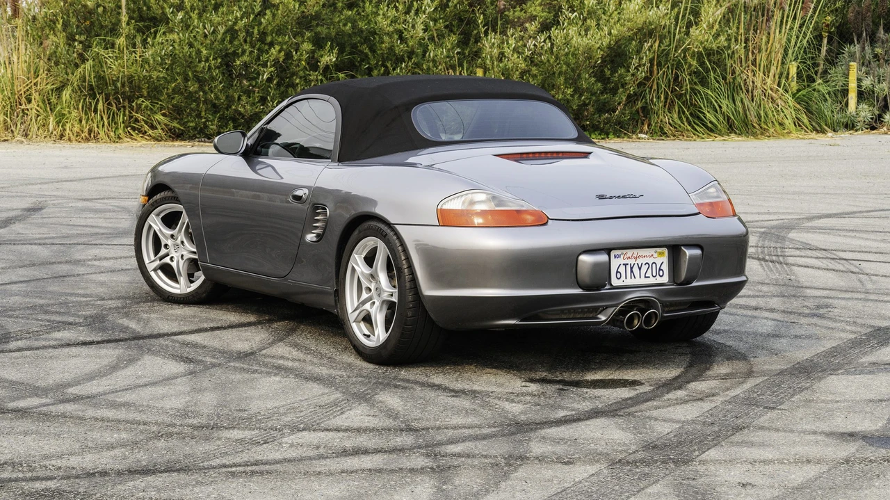 2003 Porsche 986 Boxster - Image 14 of 31