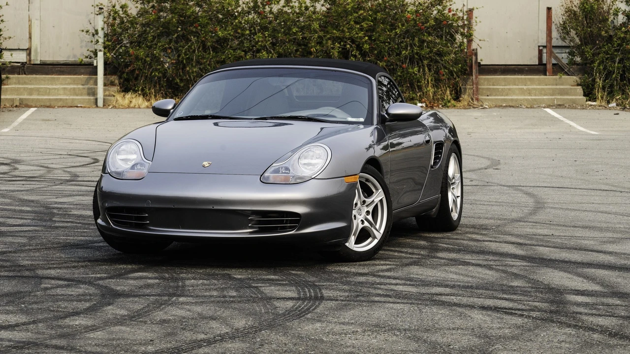 2003 Porsche 986 Boxster - Image 2 of 31