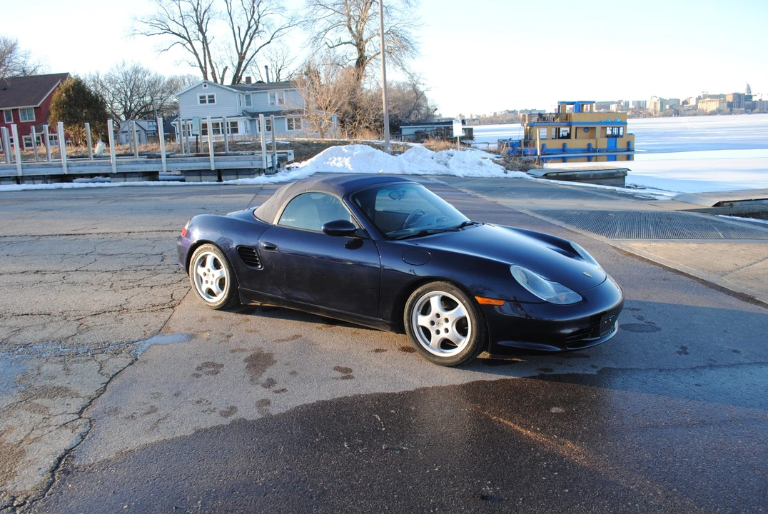 2003 Porsche 986 Boxster - Image 28 of 31
