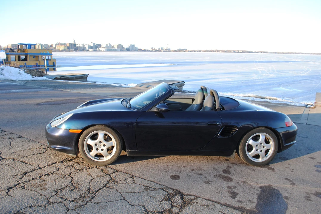 2003 Porsche 986 Boxster - Image 17 of 31