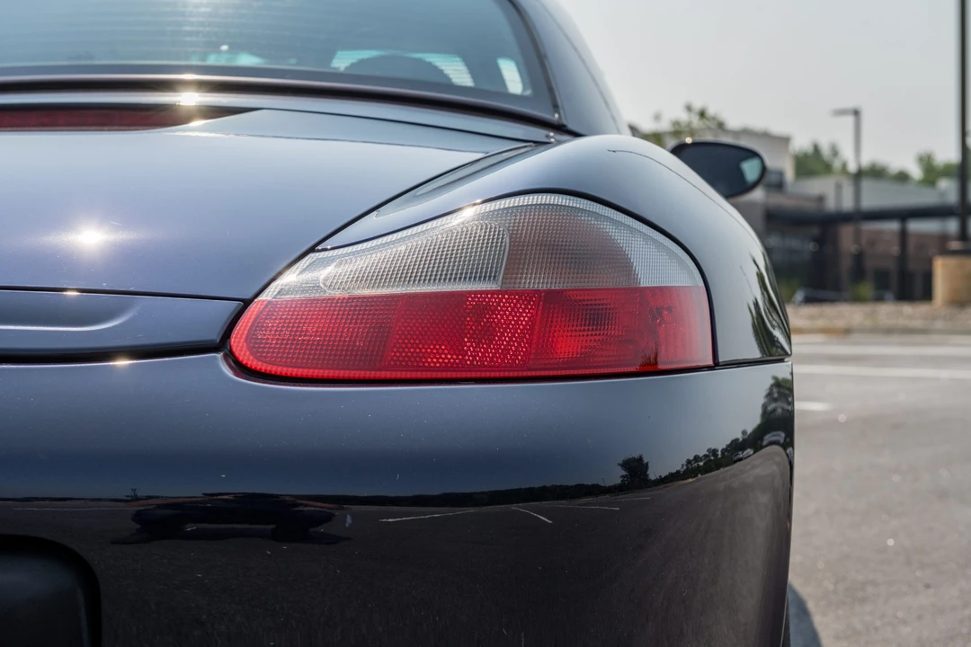 2003 Porsche 986 Boxster - Image 27 of 31