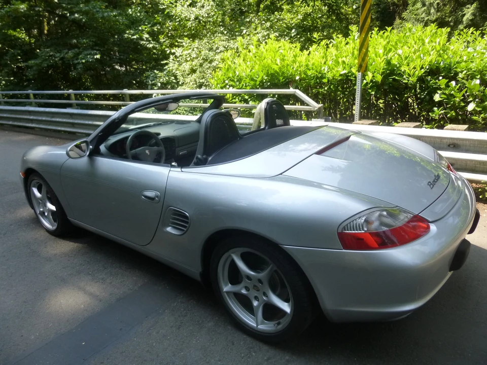 2003 Porsche 986 Boxster - Image 10 of 31