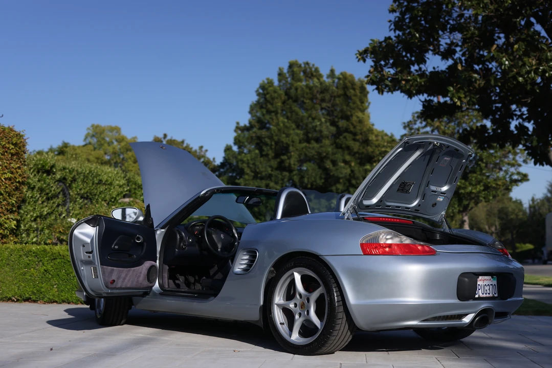 2003 Porsche 986 Boxster - Image 11 of 31