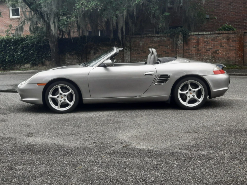 2003 Porsche - Image 9 of 31