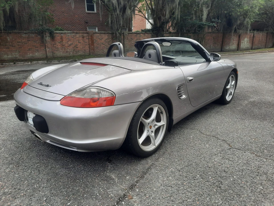 2003 Porsche - Image 12 of 31