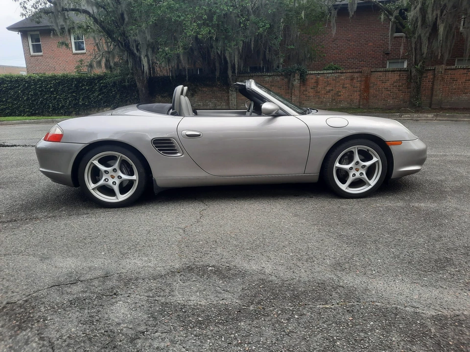 2003 Porsche - Image 14 of 31