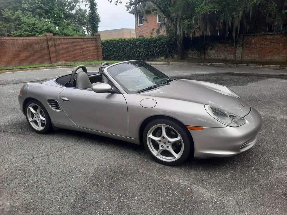 2003 Porsche - Image 16 of 31
