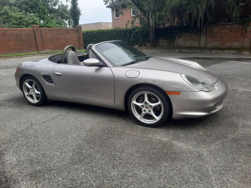 2003 Porsche - Image 15 of 31