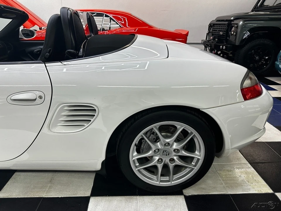 2003 Porsche 986 Boxster - Image 16 of 24
