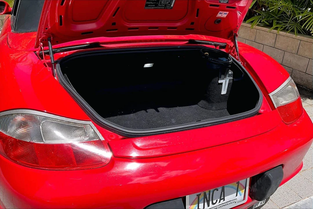 2003 Porsche 986 Boxster - Image 16 of 31