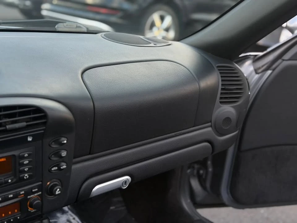 2003 Porsche 986 Boxster - Image 19 of 20