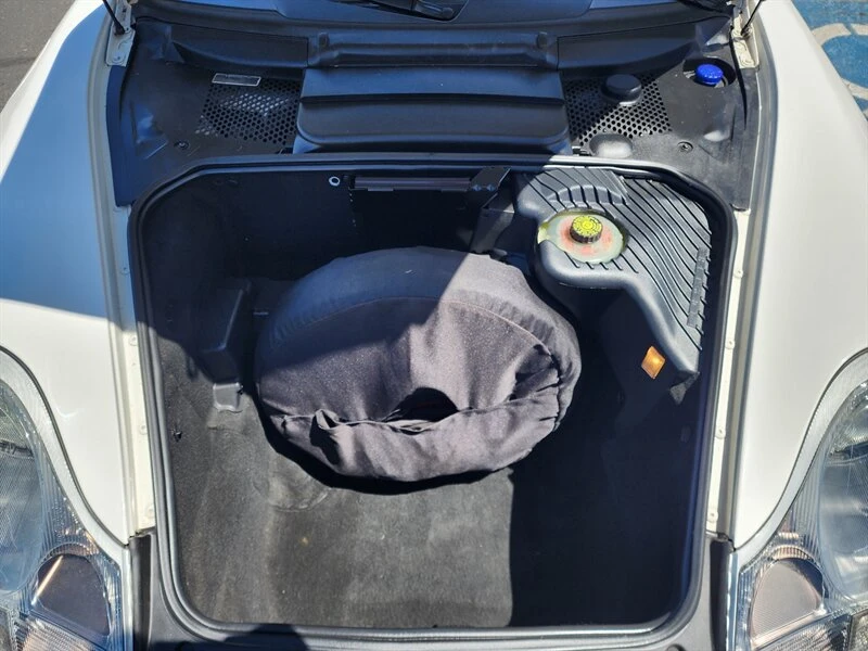 2003 Porsche 986 Boxster - Image 10 of 31