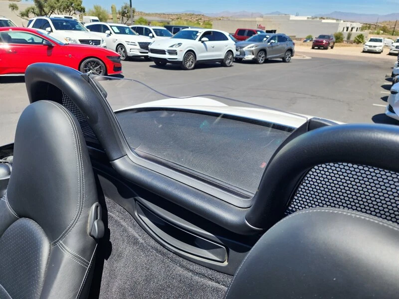 2003 Porsche 986 Boxster - Image 17 of 31